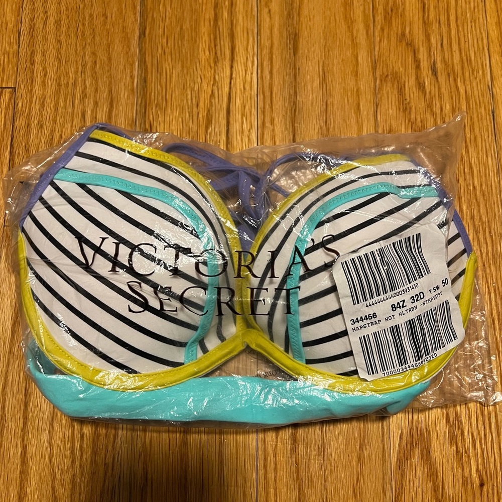 Victoria’s Secret Hottie Push Up Striped Halter Bikini Top Size 32D NWT - Picture 2 of 2